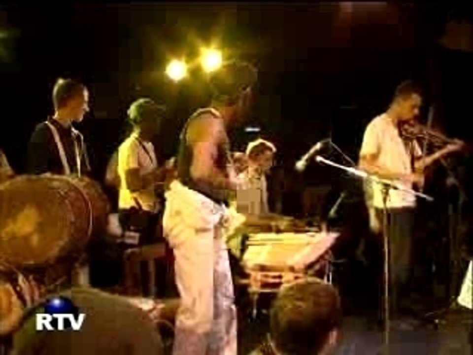 Trop plein de sons au Cabaret Sauvage