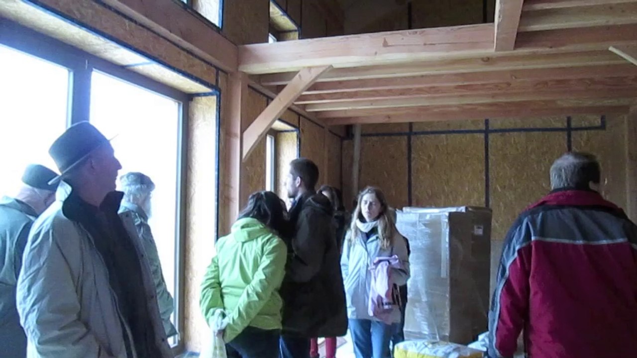Visite de l'éco-hameau de Bernay-St-Martin
