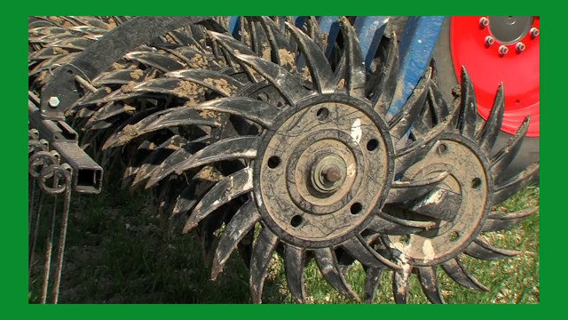 la Houe Rotative - Le Desherbage Mécanique - par TD Production