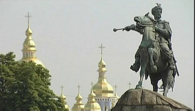 Ucrania recibirá hasta 27.000 millones de dólares de ayuda internacional