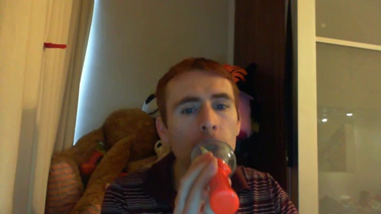 Wiwi égratigne "Belle des Champs" de Richard Gotainer