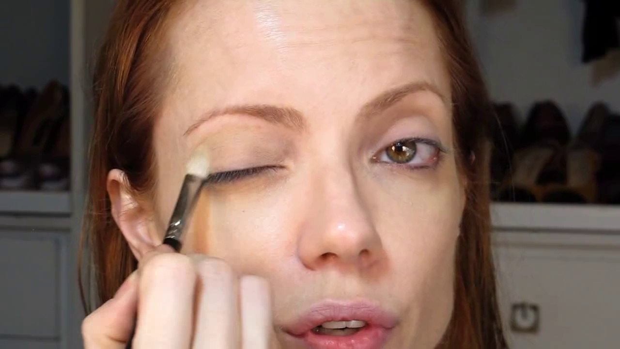 Julia Petit Passo a Passo Vermelho e Preto Maquiagem