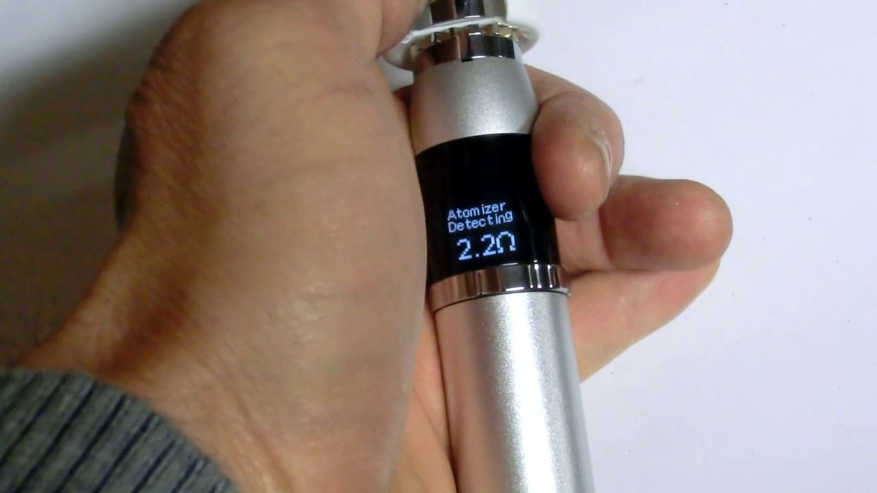 Quick release clearomizer socket