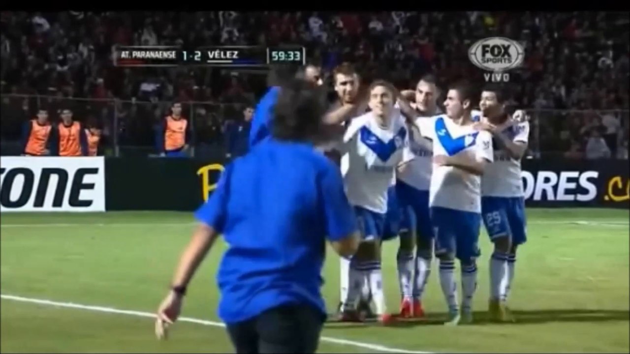 Clube Atlético Paranaense 1 - 3 Club Atlético Vélez Sarsfield - Goals and Highlights - 27/03/14 - 01h00