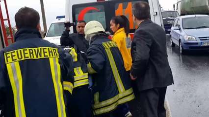 İtfaiye Aracı Kaza Yaptı 3 Yaralı