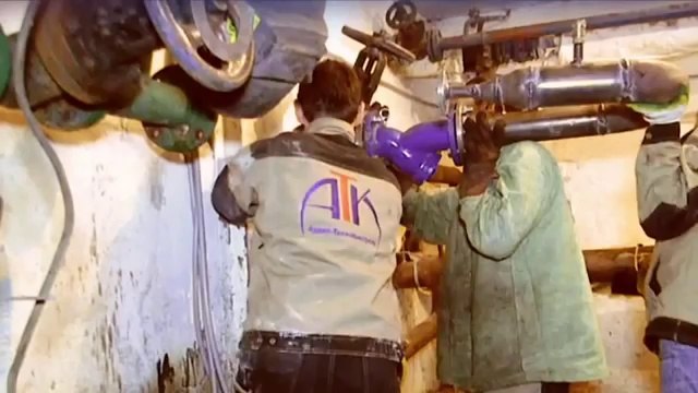 Почему мы вынуждены так много работать