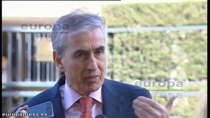 La oposición recurre ante el TC la reforma local