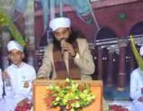 sarkar a rahy hain Qari Muhammad Hussain