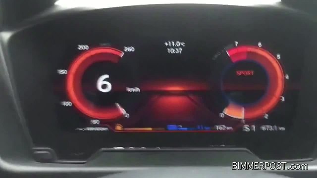 Le 3 cylindres de la BMW i8 chante comme un V8