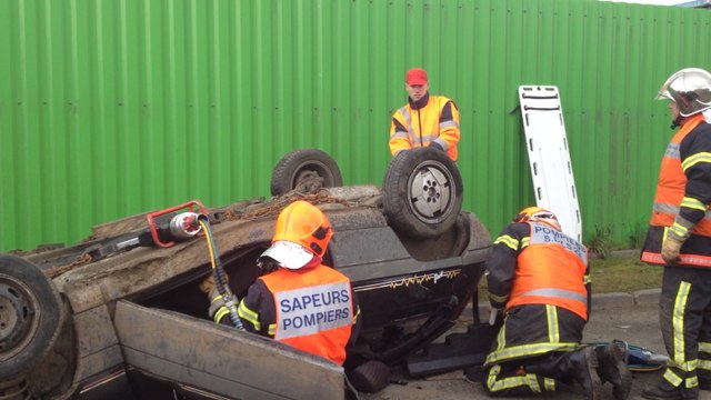Les pompiers se forment au secourisme