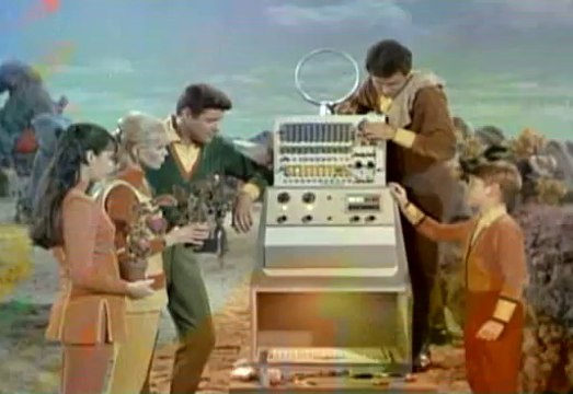 Perdidos no Espaço - 2ª Temporada - 05. Circo do espaço