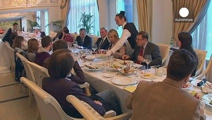 Ucraina: "le regioni scelgano il proprio futuro". Yanukovitch invoca referendum su unità nazionale