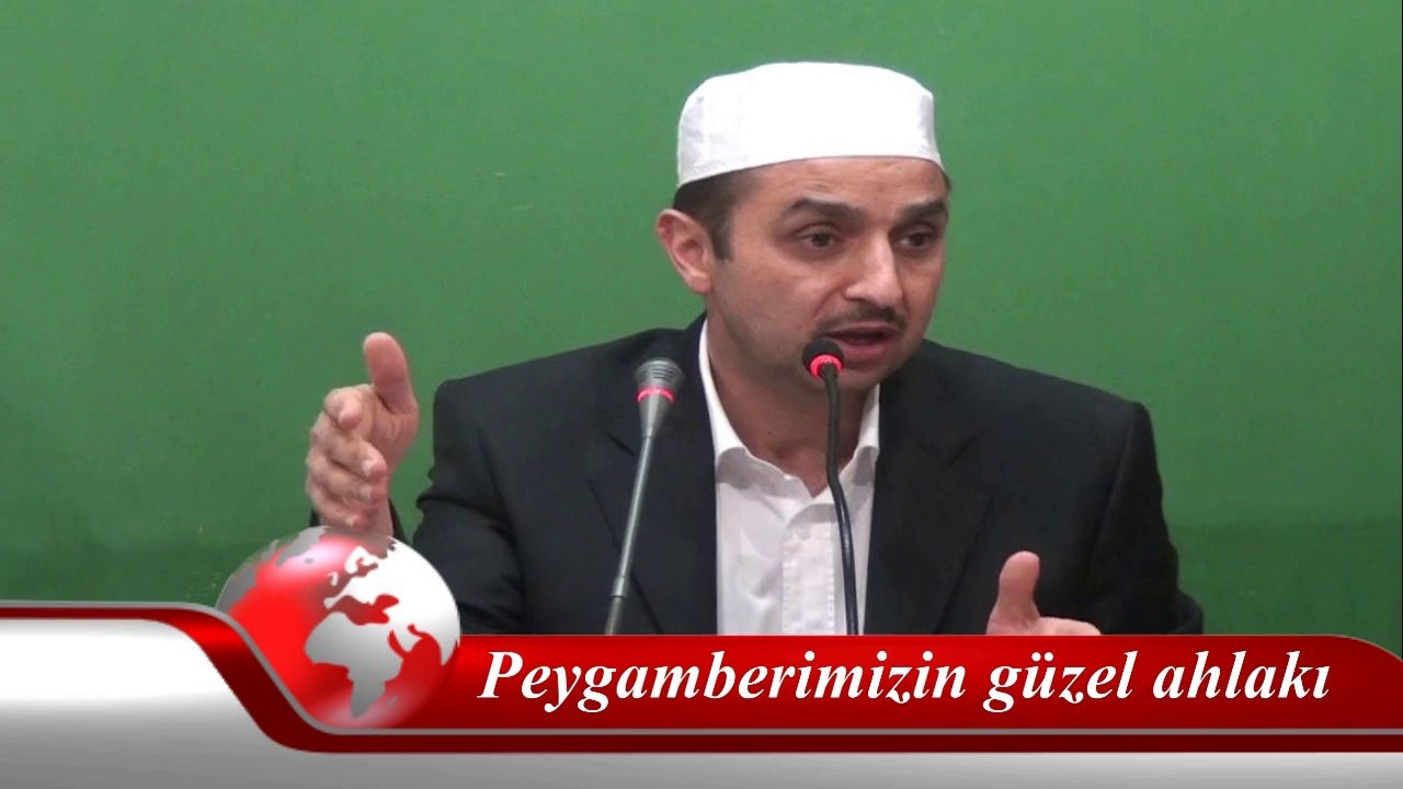 Peygamberimizin mescide işeyen adama davranışı