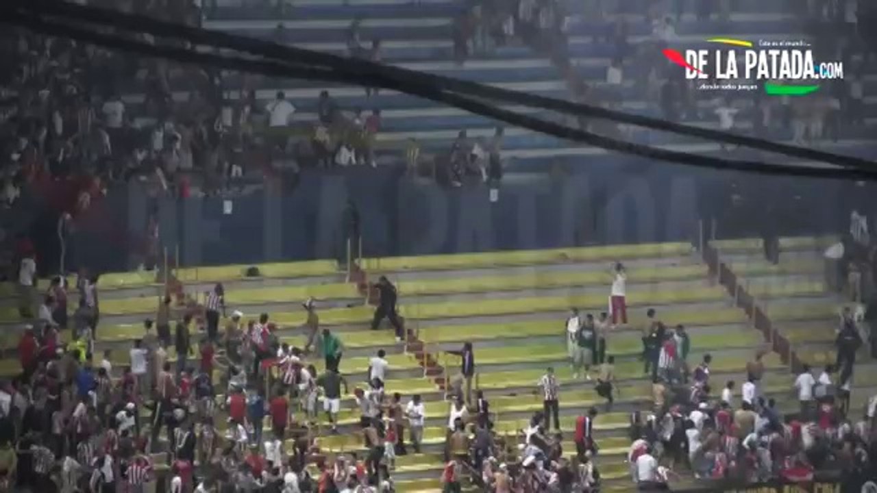 Mexican hooligans: Chivas - Attlas 23.03.2014