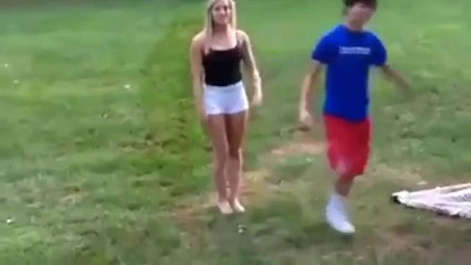 Anında Erkek Arkadaş Bulmak  (cluptr.com)