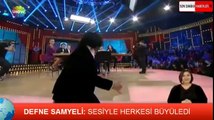 Defne Samyeli'den Canlı Şarkı Performansı - Son Dakika Haberler TV