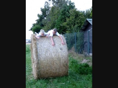 Lauris & Julian - Ballots | Vidéo 3