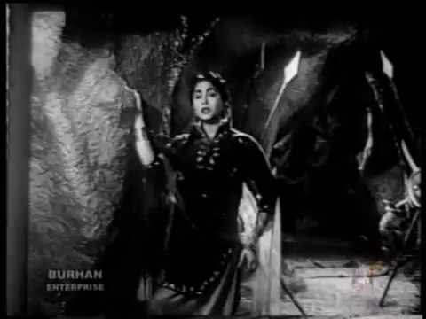 ZUBAIDA KHANUM - TERI ULFAT MEIN SANAM - SARFAROSH