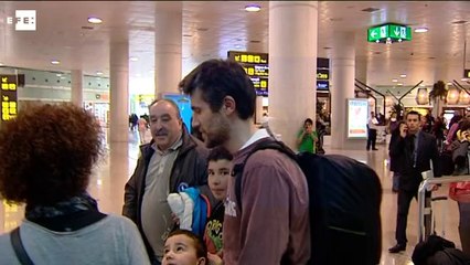 Alegría y tranquilidad tras la llegada de los pilotos detenidos en Francia