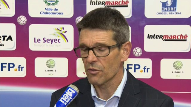 Conférence de presse Châteauroux - Nîmes Olympique (2-0) : Jean-Louis GARCIA (LBC) - René MARSIGLIA (NIMES) - 2013/2014