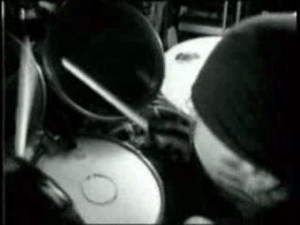 Pantera - Drag The Waters