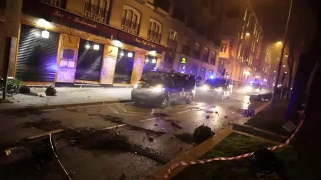 Marchas Dignidad y duros enfrentamientos con policía antidisturbios(360p_VP8-Vorbis)