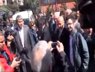 Bahçeli, oyunu Anıttepe Ortaokulu'nda kullandı www.halkinhabercisi.com