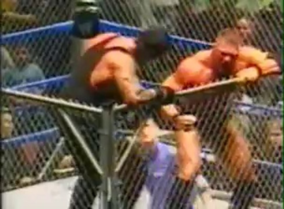 Brock Lesnar (c) vs The Undertaker - MSG House Show - (20.09.2003) - Steel Cage Match