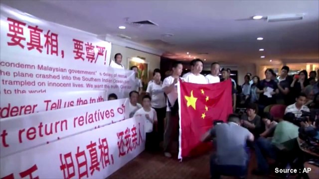 Malaysia Airlines : la colère des familles des passagers chinois