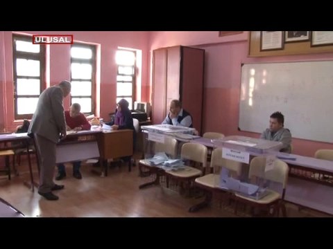 Sahte seçemneler oy kullandı, mühürsüz pusulalar çıktı