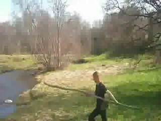 Nehirden Sırıkla Atlama