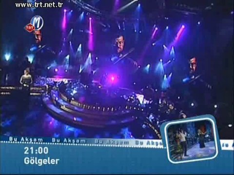 Çiğdem Yarkın - Bilmem Niye Bir Bûseni Sen Çok Görüyorsun