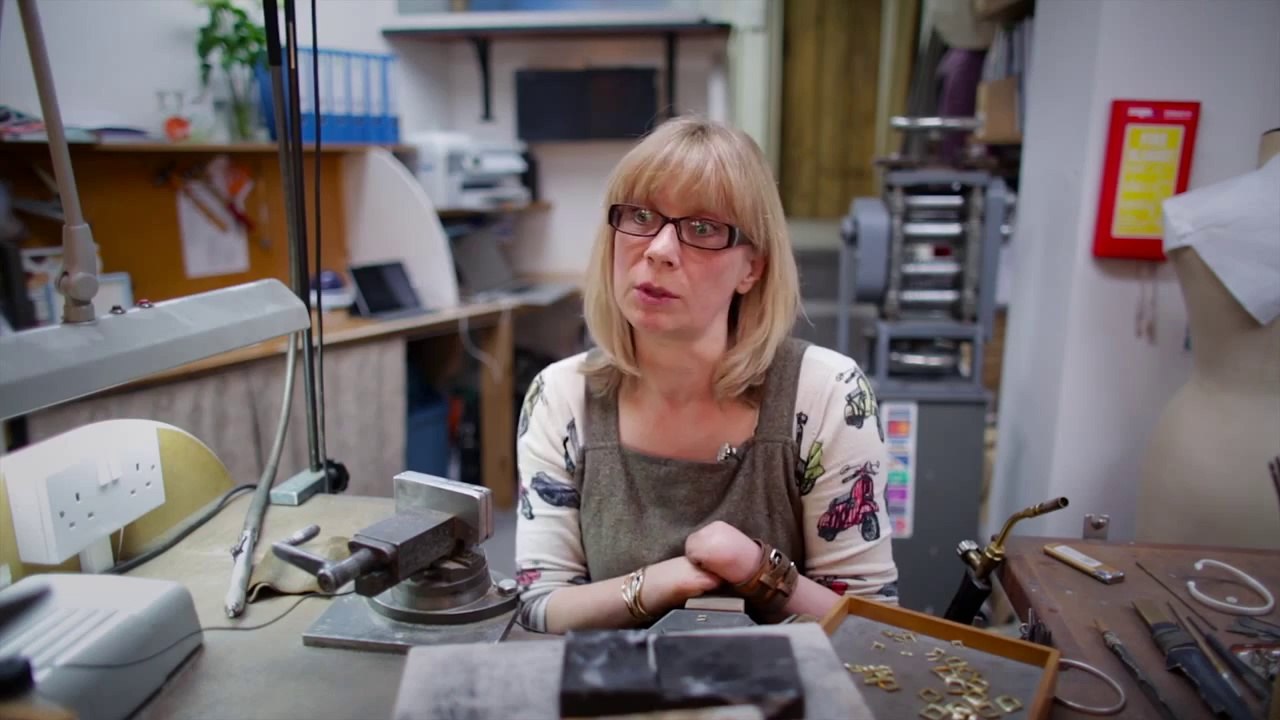 Annette Gabbedey - Jeweller with no fingers