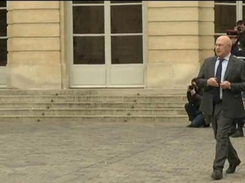 Matignon: Jean-Marc Ayrault a consulté plusieurs de ses ministres - 30/03