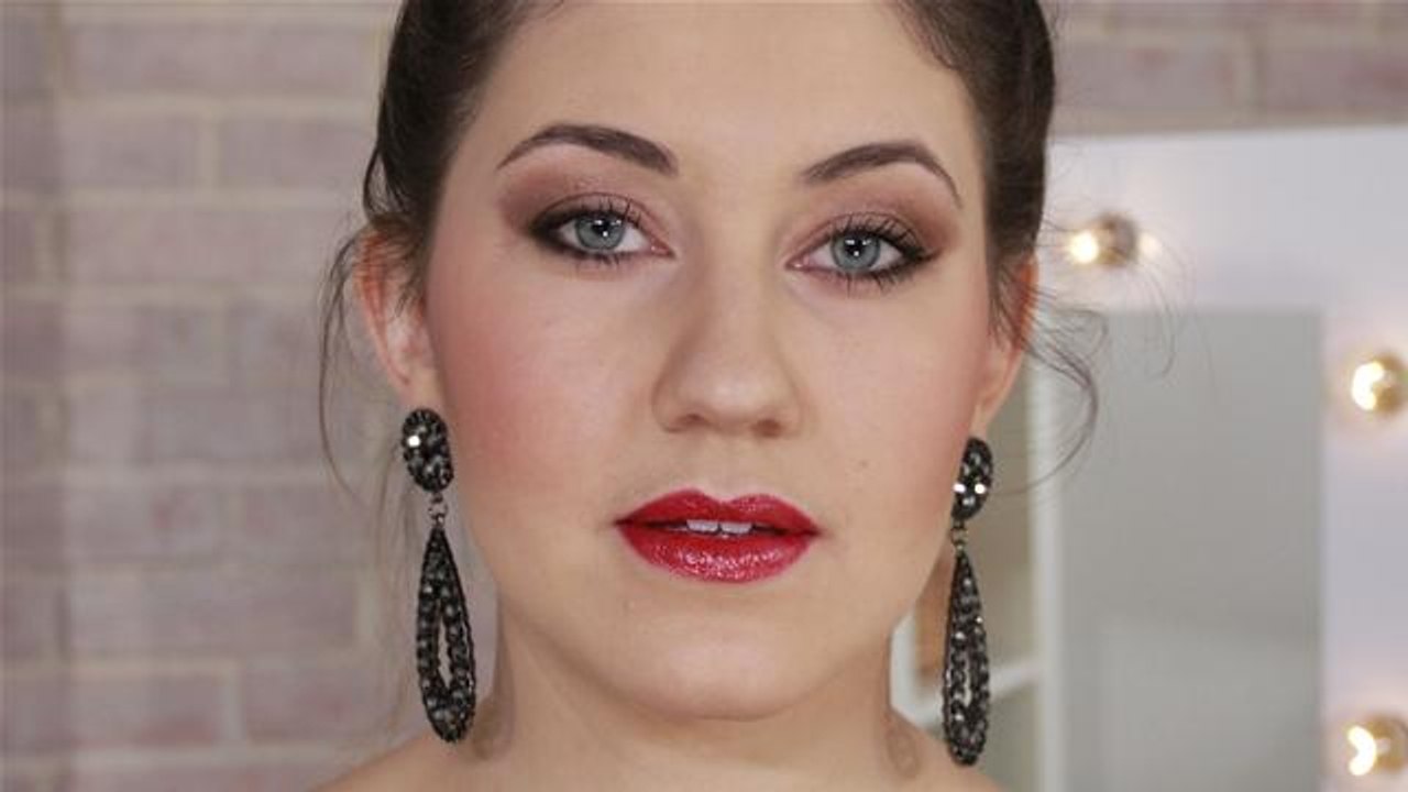 Makeup Look Inspired By Jenifer Lawrence in American Hustle