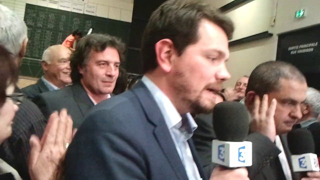 Elections municpales 2014 : Boris Ravignon (UMP) élu maire de Charleville-Mézières