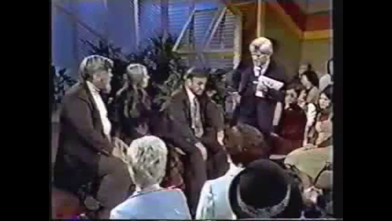 Christianity vs. Wicca - Walter Martin vs. Yvonne Frost & Gavin Frost