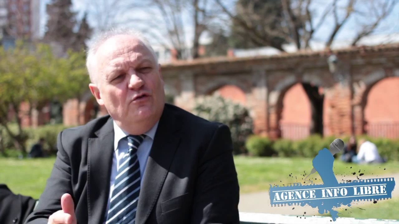 François Asselineau, Actualité française et internationale 03/14
