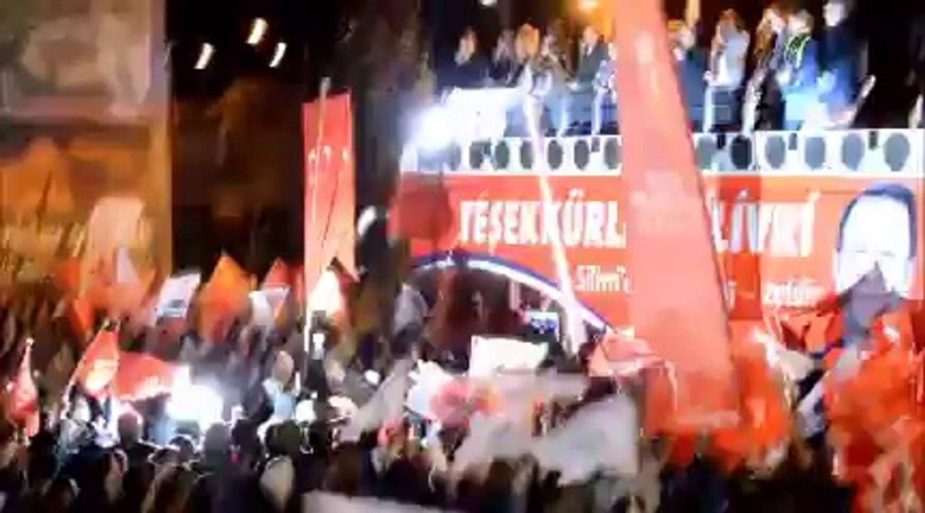 ÖZCAN IŞIKLAR