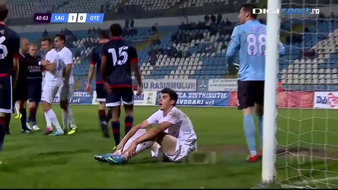Etapa 12 - SAGEATA NAVODARI - Otelul Galati 2 - 1 (28.10.2013)
