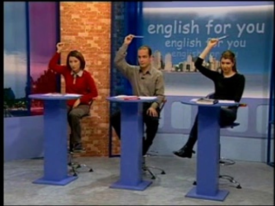 CD 17 (ENGLISH FOR LOW LEVELS)_1