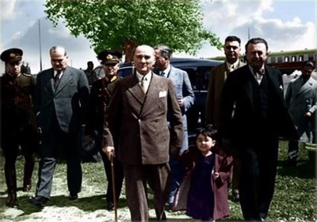 İZMİRİN KAVAKLARI - ATATÜRK - KUDRET KAÇAR