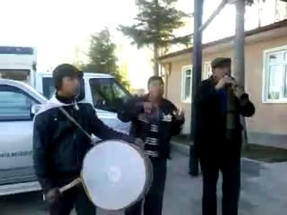 Belediye Fen İşlerinde Günaydın Kutlaması