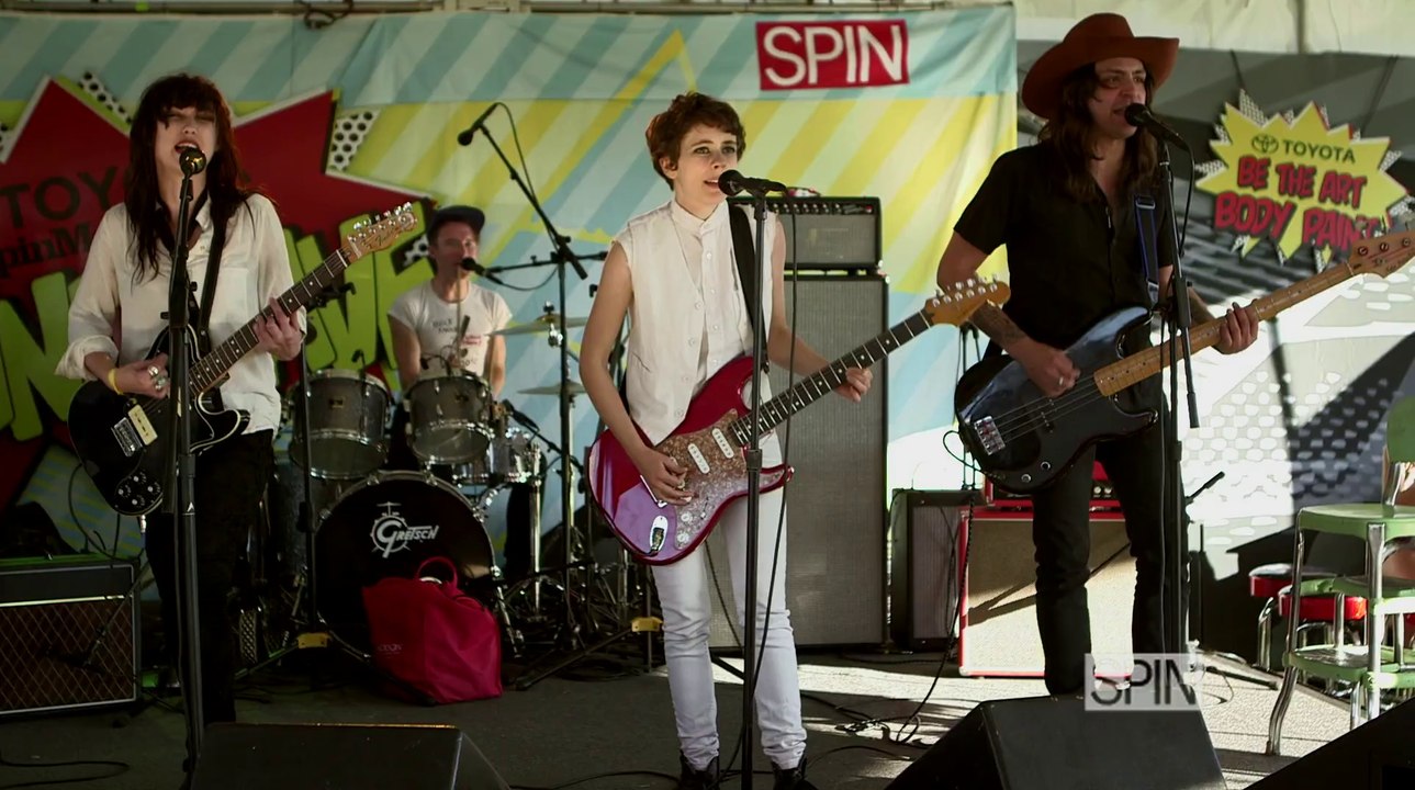 Those Darlins — "Optimist" (Soundwave Sessions)