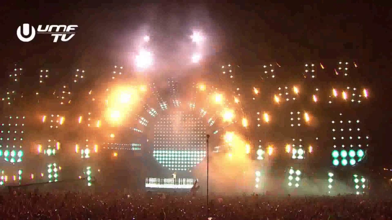 Afrojack & Martin Garrix - Turn Up The Speakers (Live Ultra Miami 2014)