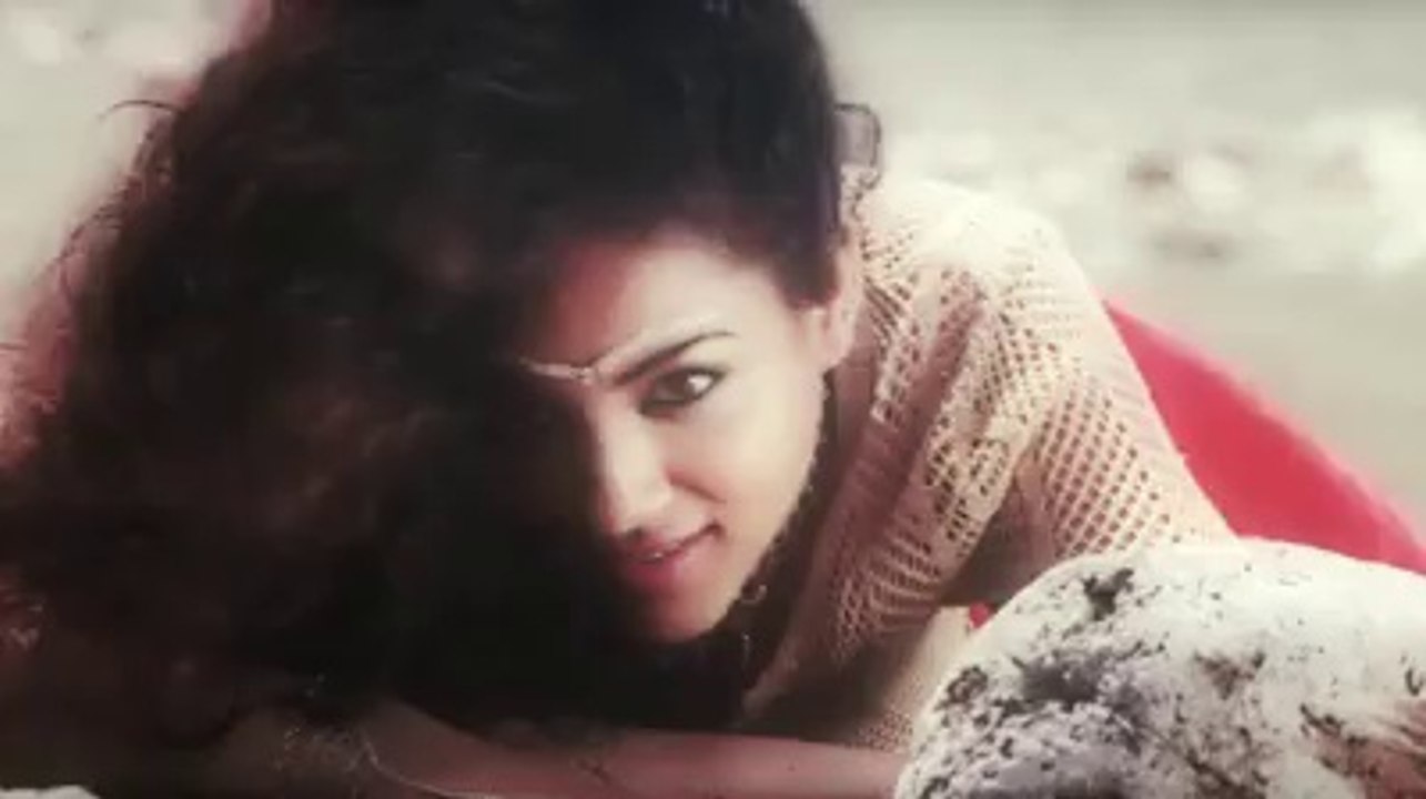 BOOM BOOM - Annie Khalid