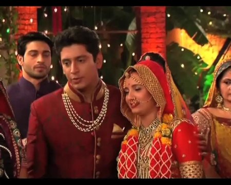 Pyaar Ka Dard Hai Kaira makes everyone emotional