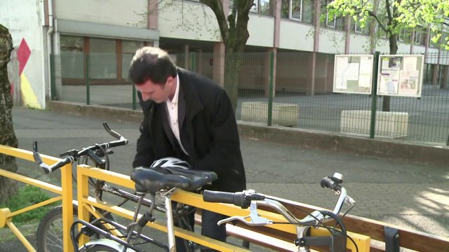 Grenoble: Piolle, 1er maire écologiste d'une grande ville