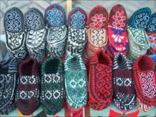 UZUN-İNCE-BİR-YOLDAYIM-GİDİYORUM-GÜNDÜZ-GECE---ÖNDER-GEDİK