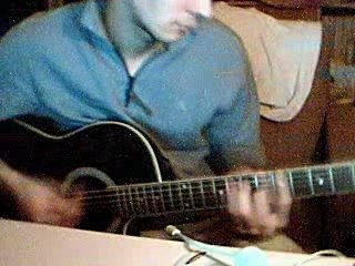 la meme autre guitare et accorde lol